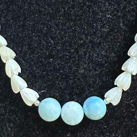 Handmade Mother of Pearl Pikake 16” Choker Necklace AAA Larimar Grey Pearls - Picture 6 of 10